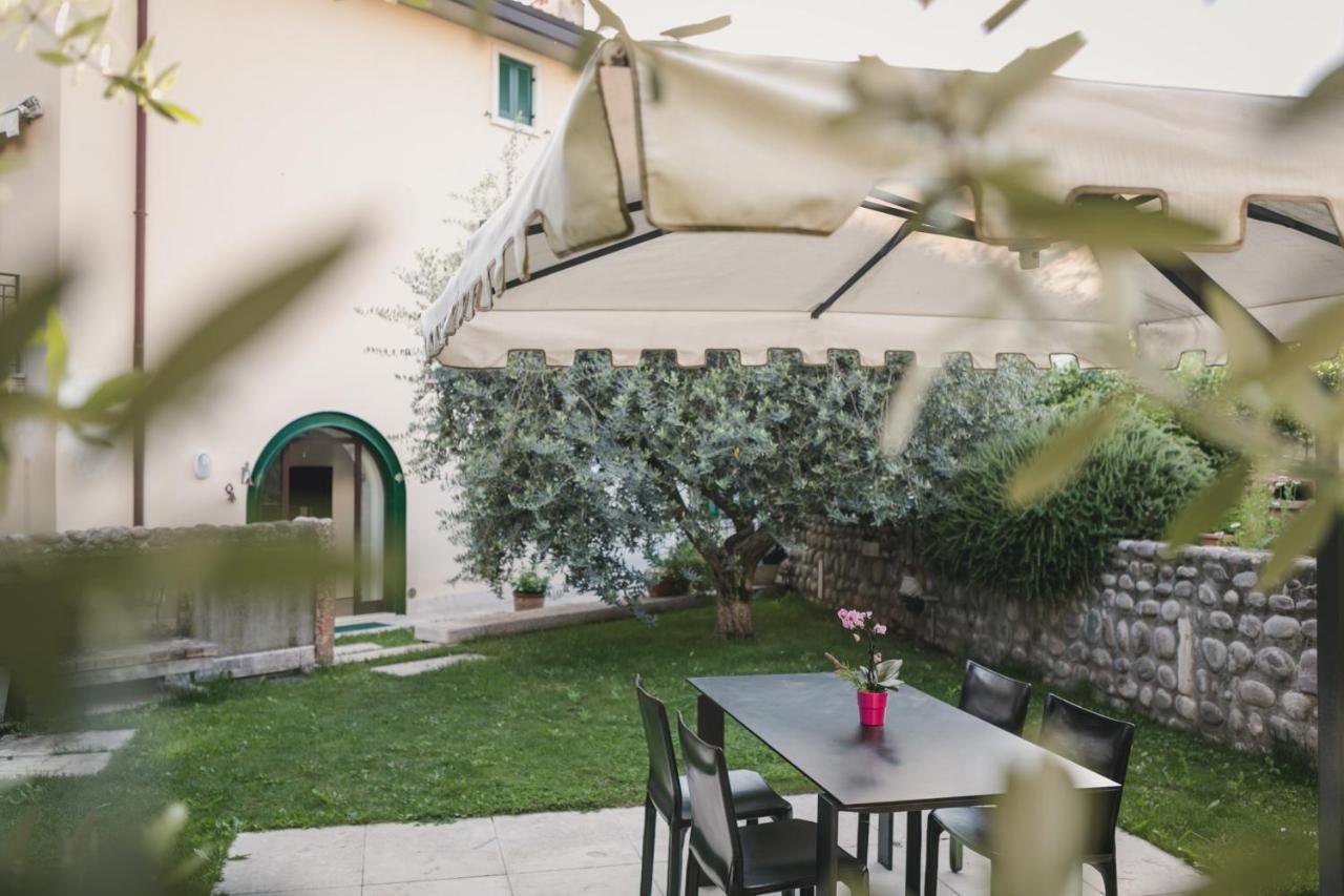 A Casa Di Tom Bed & Breakfast SantʼAmbrogio di Valpolicella Exterior foto