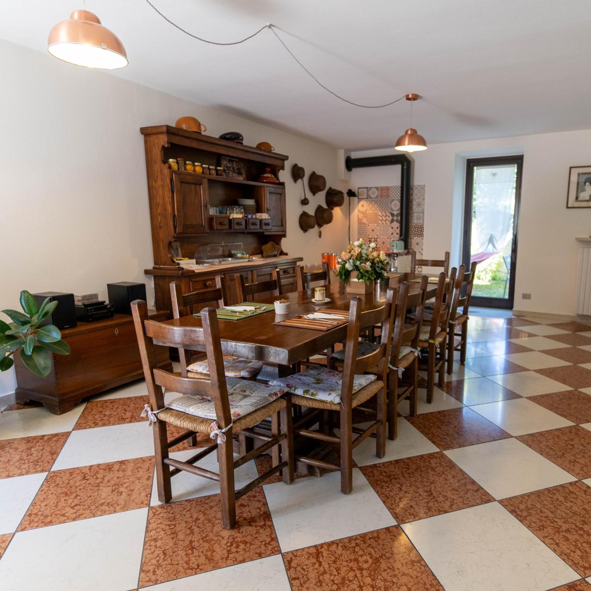 A Casa Di Tom Bed & Breakfast SantʼAmbrogio di Valpolicella Exterior foto