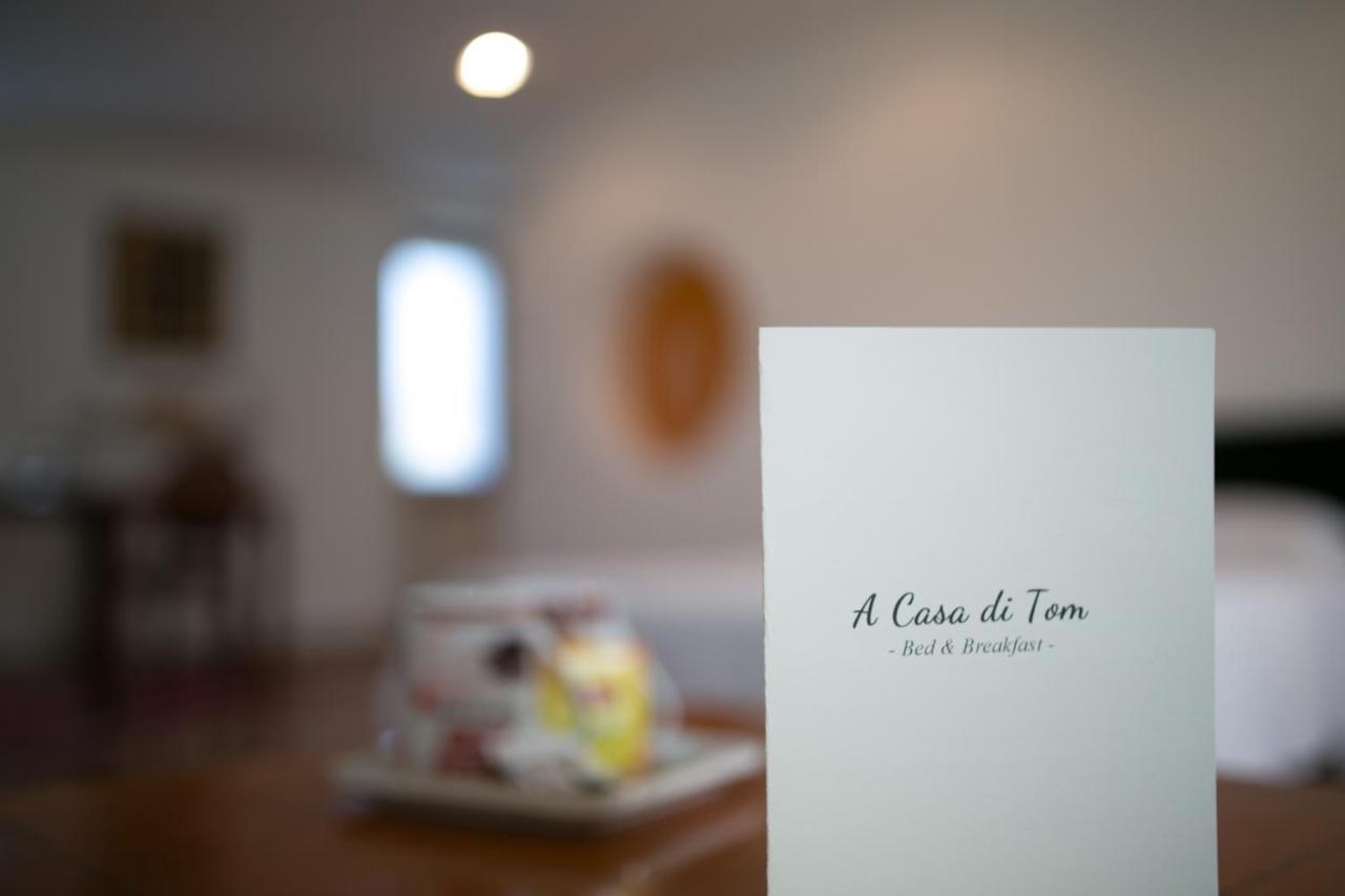 A Casa Di Tom Bed & Breakfast SantʼAmbrogio di Valpolicella Exterior foto